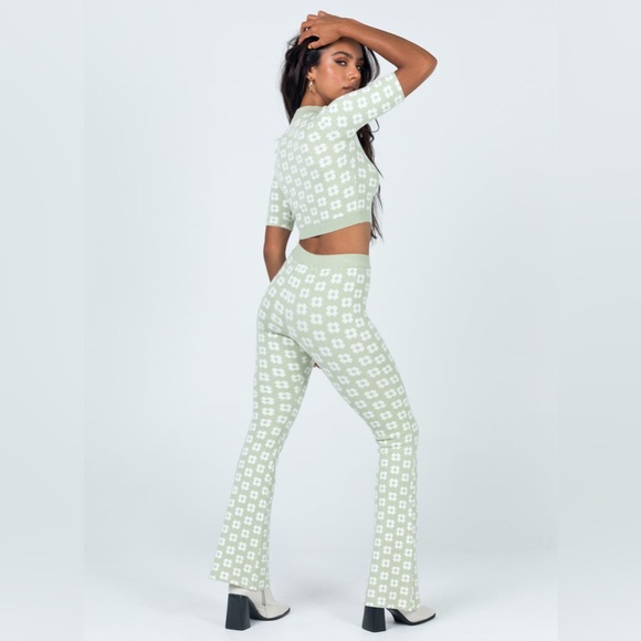 Princess Polly Adora sage pants/ size: xs/s - Picture 2 of 7